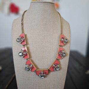 Bauble Bar Elegant Gold and Coral Pink Statement Necklace Chunky Rhinestone